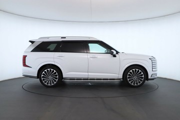 https://vehicle-cdn.autoleague.cloud/30350_620256566_2.jpg