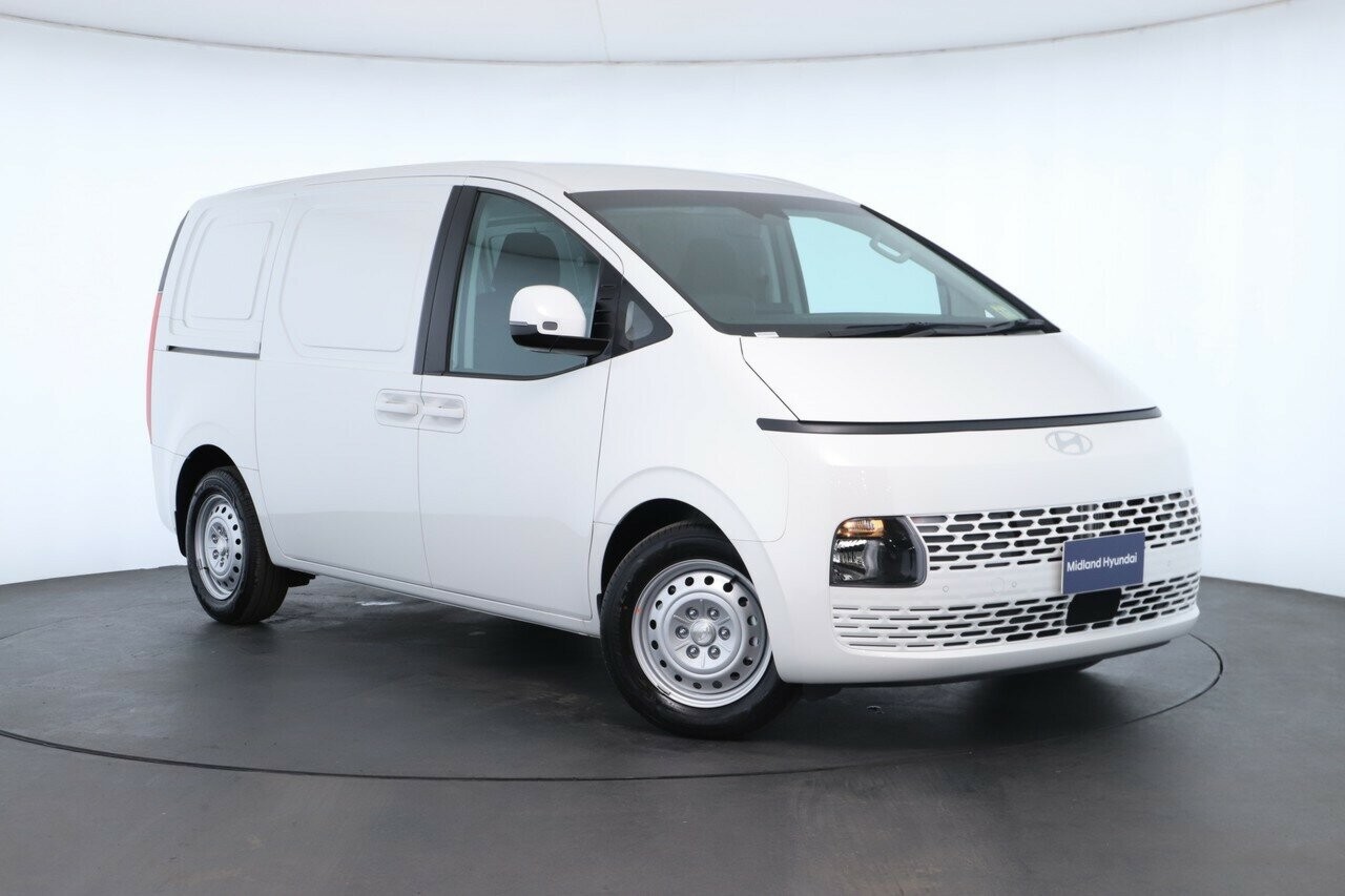 Hyundai Staria Load image 1