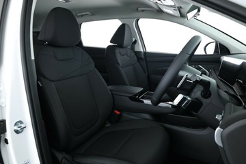 https://vehicle-cdn.autoleague.cloud/30350_620257033_18.jpg