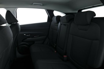https://vehicle-cdn.autoleague.cloud/30350_620257033_32.jpg