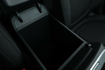 https://vehicle-cdn.autoleague.cloud/30350_620258078_31.jpg