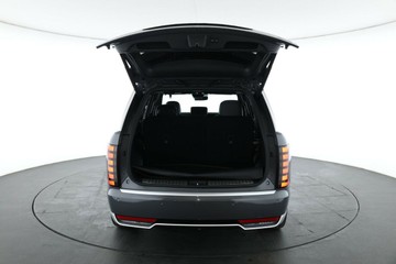 https://vehicle-cdn.autoleague.cloud/30350_620258544_14.jpg