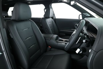 https://vehicle-cdn.autoleague.cloud/30350_620258544_18.jpg