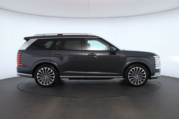https://vehicle-cdn.autoleague.cloud/30350_620258544_2.jpg
