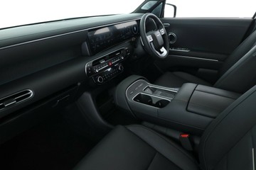 https://vehicle-cdn.autoleague.cloud/30350_620258544_33.jpg
