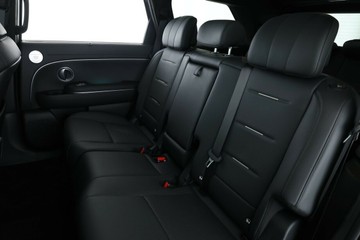 https://vehicle-cdn.autoleague.cloud/30350_620258544_34.jpg
