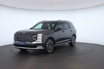 https://vehicle-cdn.autoleague.cloud/30350_620258544_9.jpg