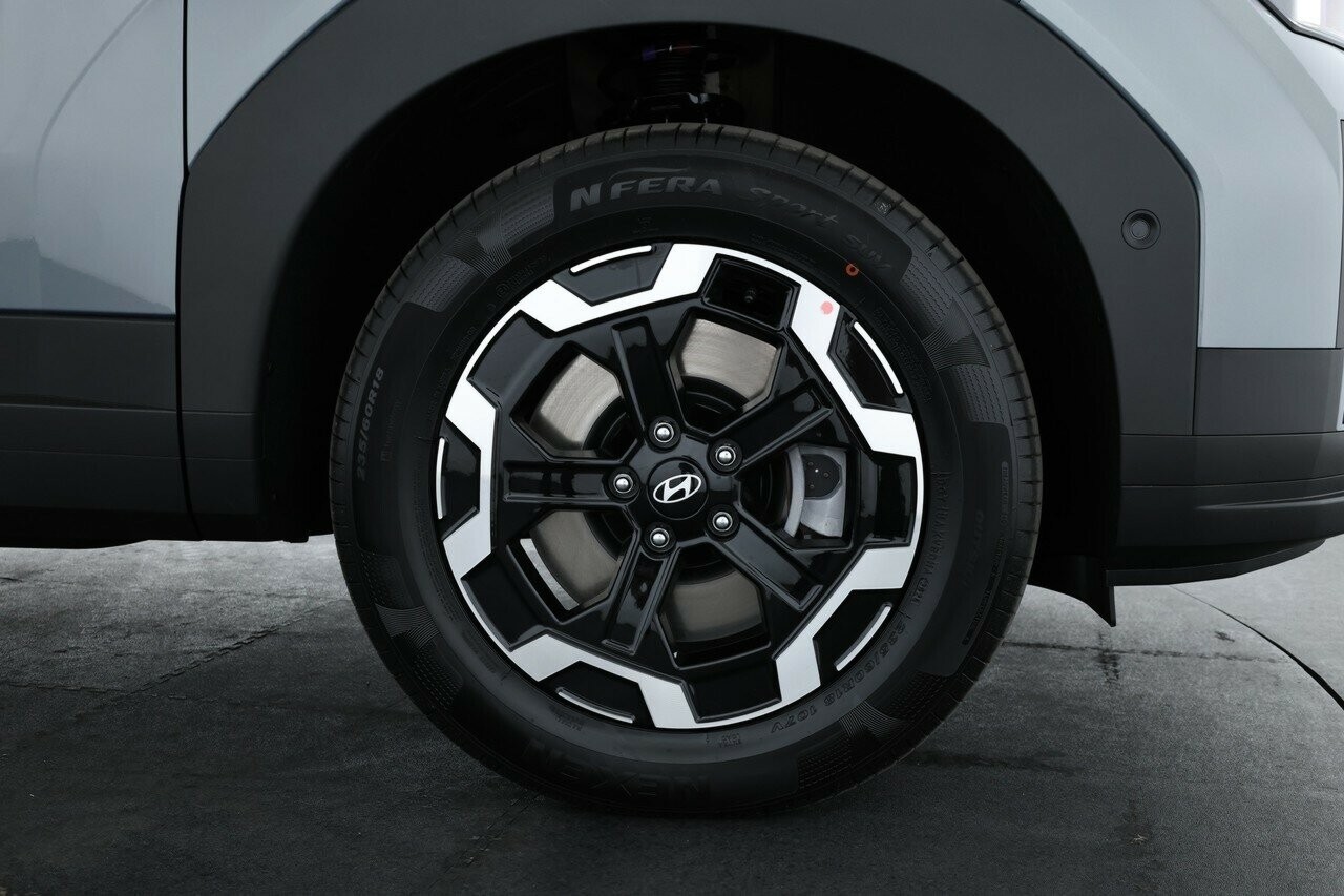 Hyundai Santa Fe image 3