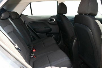 https://vehicle-cdn.autoleague.cloud/30350_620259314_5.jpg