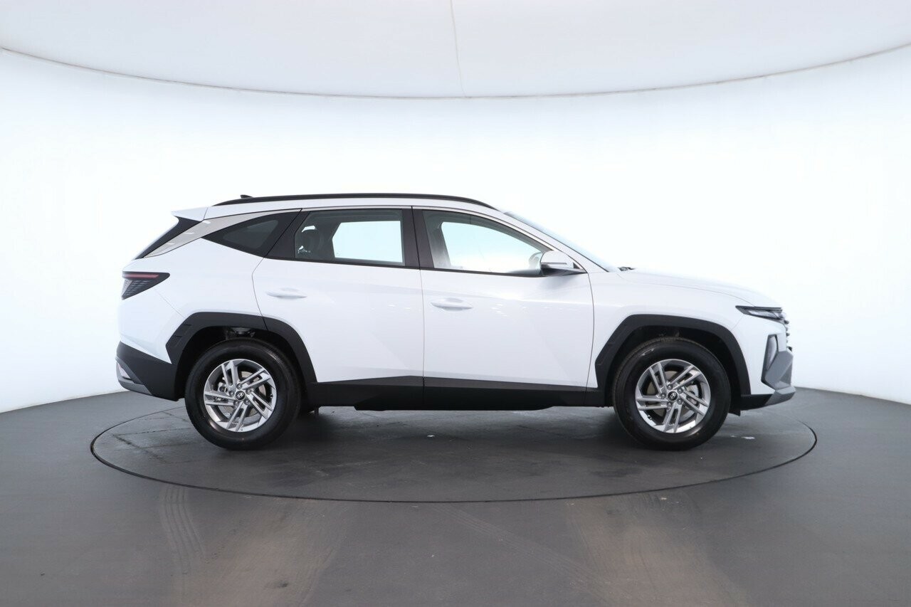 Hyundai Tucson image 2