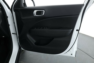 https://vehicle-cdn.autoleague.cloud/30350_620259956_17.jpg