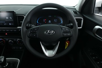 https://vehicle-cdn.autoleague.cloud/30350_620259956_20.jpg