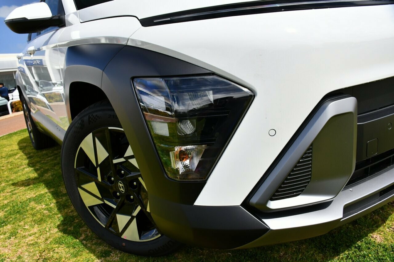 Hyundai Kona image 2