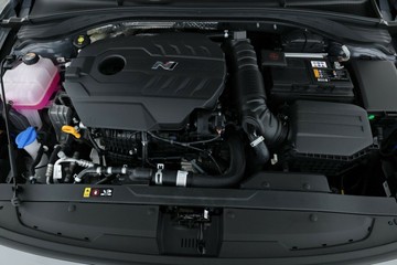 https://vehicle-cdn.autoleague.cloud/30350_620260496_30.jpg