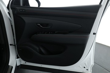 https://vehicle-cdn.autoleague.cloud/30350_620260626_27.jpg