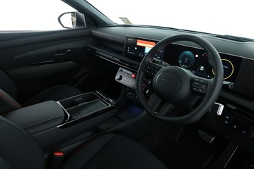 https://vehicle-cdn.autoleague.cloud/30350_620260626_29.jpg