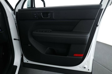 https://vehicle-cdn.autoleague.cloud/30350_620260734_18.jpg