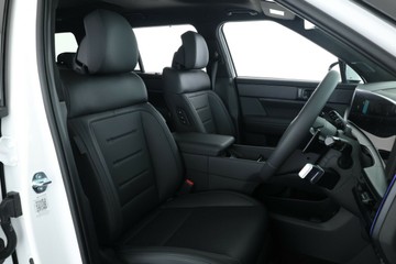 https://vehicle-cdn.autoleague.cloud/30350_620260734_19.jpg
