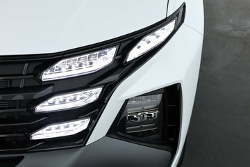 https://vehicle-cdn.autoleague.cloud/30350_620260868_15.jpg