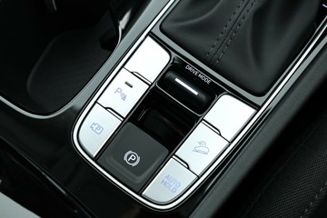 https://vehicle-cdn.autoleague.cloud/30350_620260868_17.jpg