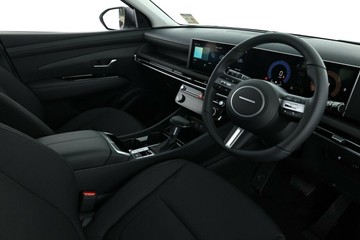 https://vehicle-cdn.autoleague.cloud/30350_620260868_27.jpg