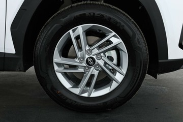 https://vehicle-cdn.autoleague.cloud/30350_620260868_31.jpg