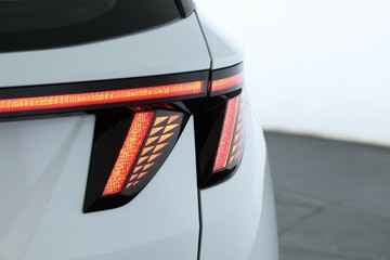 https://vehicle-cdn.autoleague.cloud/30350_620260872_15.jpg