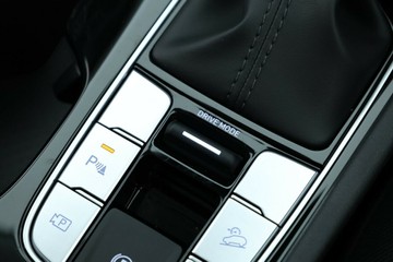 https://vehicle-cdn.autoleague.cloud/30350_620260872_30.jpg