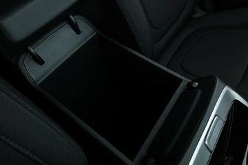 https://vehicle-cdn.autoleague.cloud/30350_620260872_31.jpg