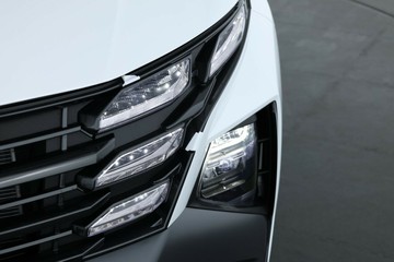 https://vehicle-cdn.autoleague.cloud/30350_620260872_7.jpg