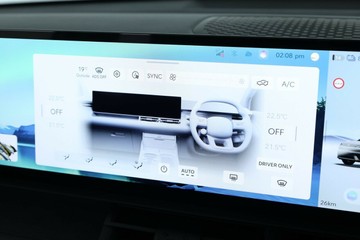 https://vehicle-cdn.autoleague.cloud/30350_620261185_25.jpg