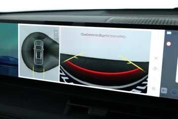 https://vehicle-cdn.autoleague.cloud/30350_620261185_28.jpg