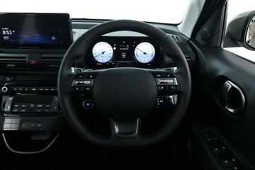 https://vehicle-cdn.autoleague.cloud/30350_620261783_21.jpg