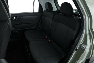 https://vehicle-cdn.autoleague.cloud/30350_620261783_32.jpg