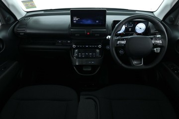 https://vehicle-cdn.autoleague.cloud/30350_620261783_33.jpg