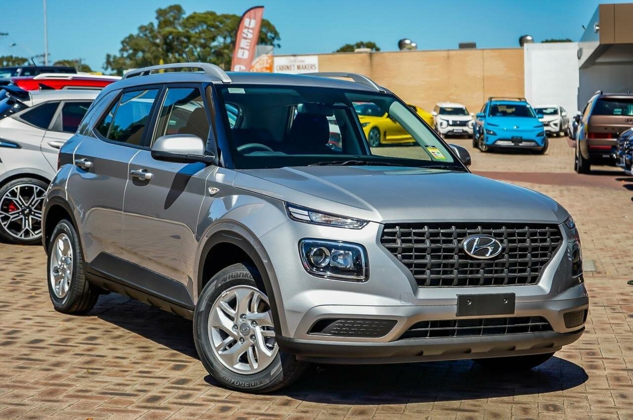 Hyundai Venue image 1