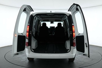 https://vehicle-cdn.autoleague.cloud/30350_620261911_16.jpg