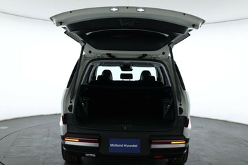 https://vehicle-cdn.autoleague.cloud/30350_620262979_15.jpg