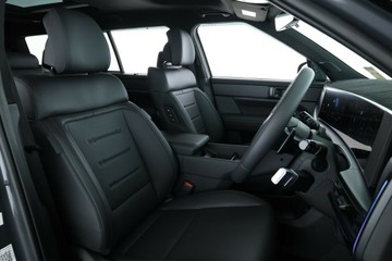 https://vehicle-cdn.autoleague.cloud/30350_620262982_19.jpg