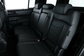 https://vehicle-cdn.autoleague.cloud/30350_620262982_33.jpg