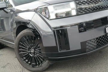 https://vehicle-cdn.autoleague.cloud/30350_620263325_2.jpg