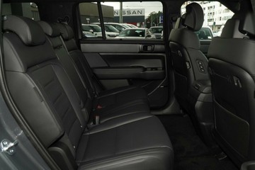https://vehicle-cdn.autoleague.cloud/30350_620263325_7.jpg