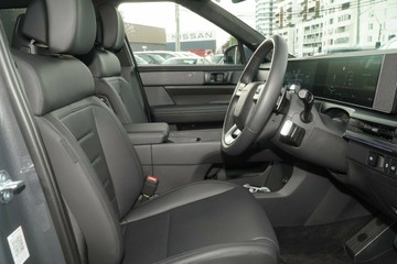 https://vehicle-cdn.autoleague.cloud/30350_620263325_8.jpg