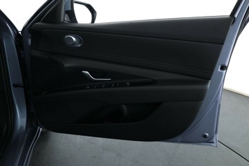 https://vehicle-cdn.autoleague.cloud/30350_620263347_18.jpg