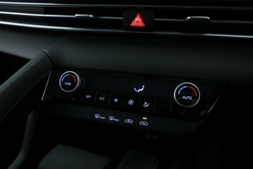 https://vehicle-cdn.autoleague.cloud/30350_620263347_27.jpg