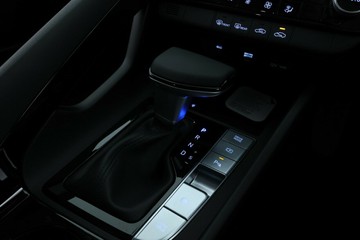 https://vehicle-cdn.autoleague.cloud/30350_620263347_28.jpg