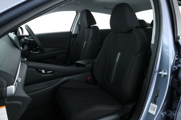 https://vehicle-cdn.autoleague.cloud/30350_620263347_31.jpg