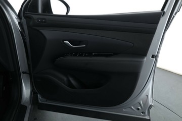 https://vehicle-cdn.autoleague.cloud/30350_620263675_19.jpg