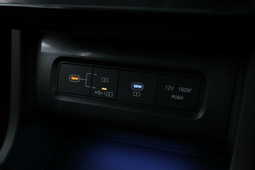 https://vehicle-cdn.autoleague.cloud/30350_620263675_29.jpg