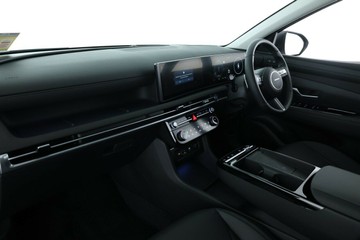 https://vehicle-cdn.autoleague.cloud/30350_620263675_34.jpg